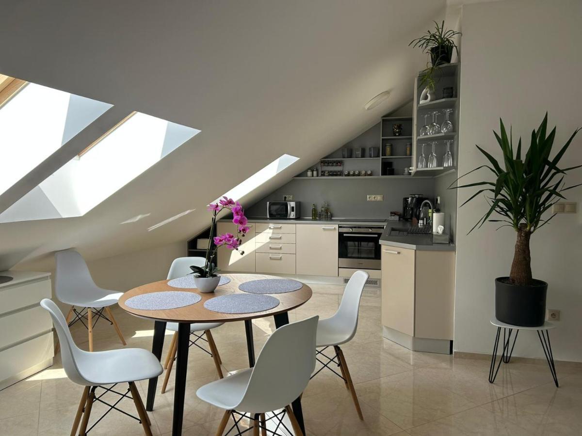 Appartement Leo Free Parking - President Palace